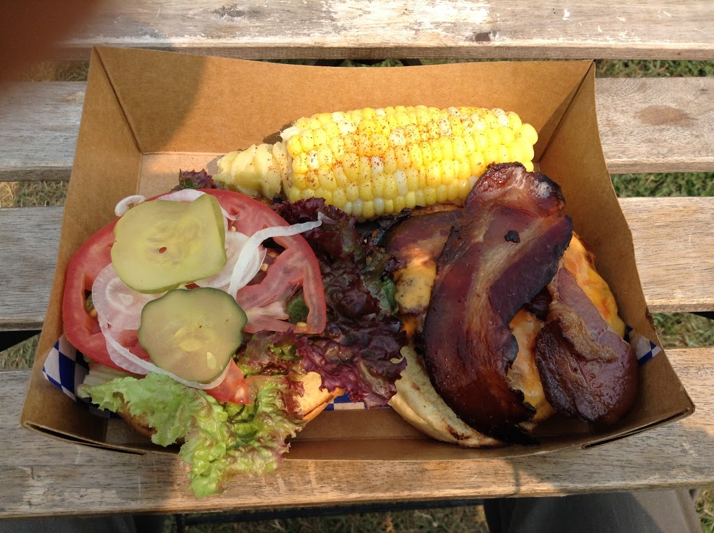 Harvest Rd. - Farm to Table Grill | 2451 Island View Rd, Saanichton, BC V8M 1W3, Canada