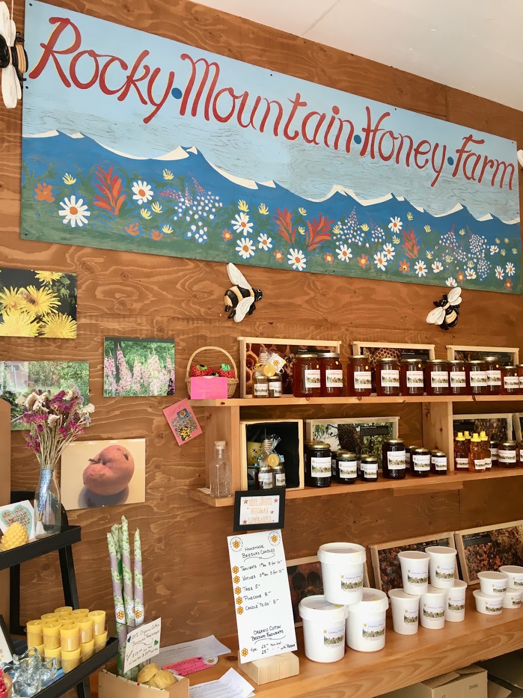 Rocky Mountain Honey Farm | Arnold Rd, Parson, BC V0A 1L0, Canada | Phone: (250) 348-2043