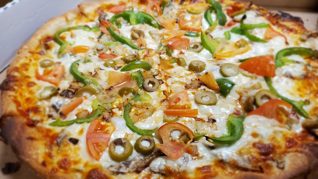 Mamma Mia pizza | 400 Elliott Ave, Kingston, ON K7K 6M9, Canada | Phone: (613) 546-1414