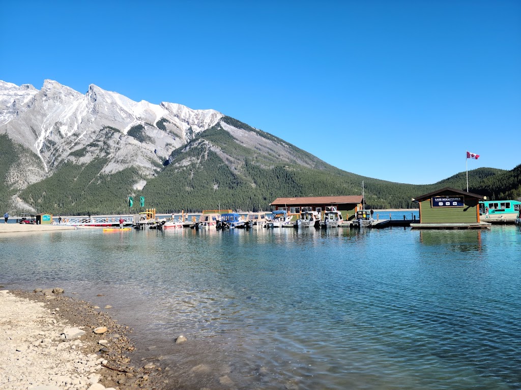 Lake Minnewanka Cruise | Lake Minnewanka Scenic Dr, Alberta T1L 1A1, Canada | Phone: (866) 474-4766