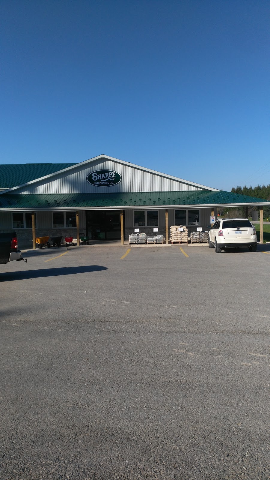 Sharpe Farm Supplies Limited | 7707 Mill Rd, Guelph, ON N1H 6J1, Canada | Phone: (519) 837-0510