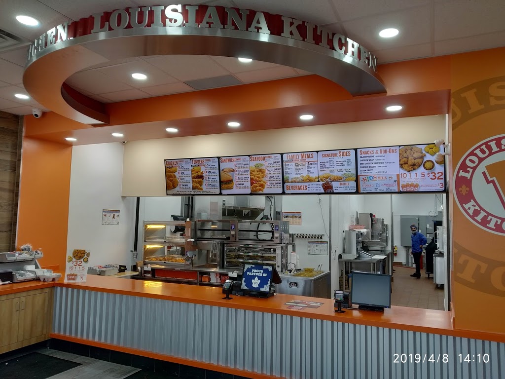 Popeyes Chicken | 2 Douglas Rd, Uxbridge, ON L9P 1S9, Canada | Phone: (905) 862-3900