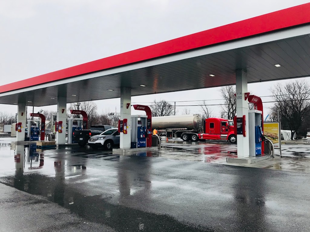 Esso | 61 QC-201 A, Coteau-du-Lac, QC J0P 1B0, Canada