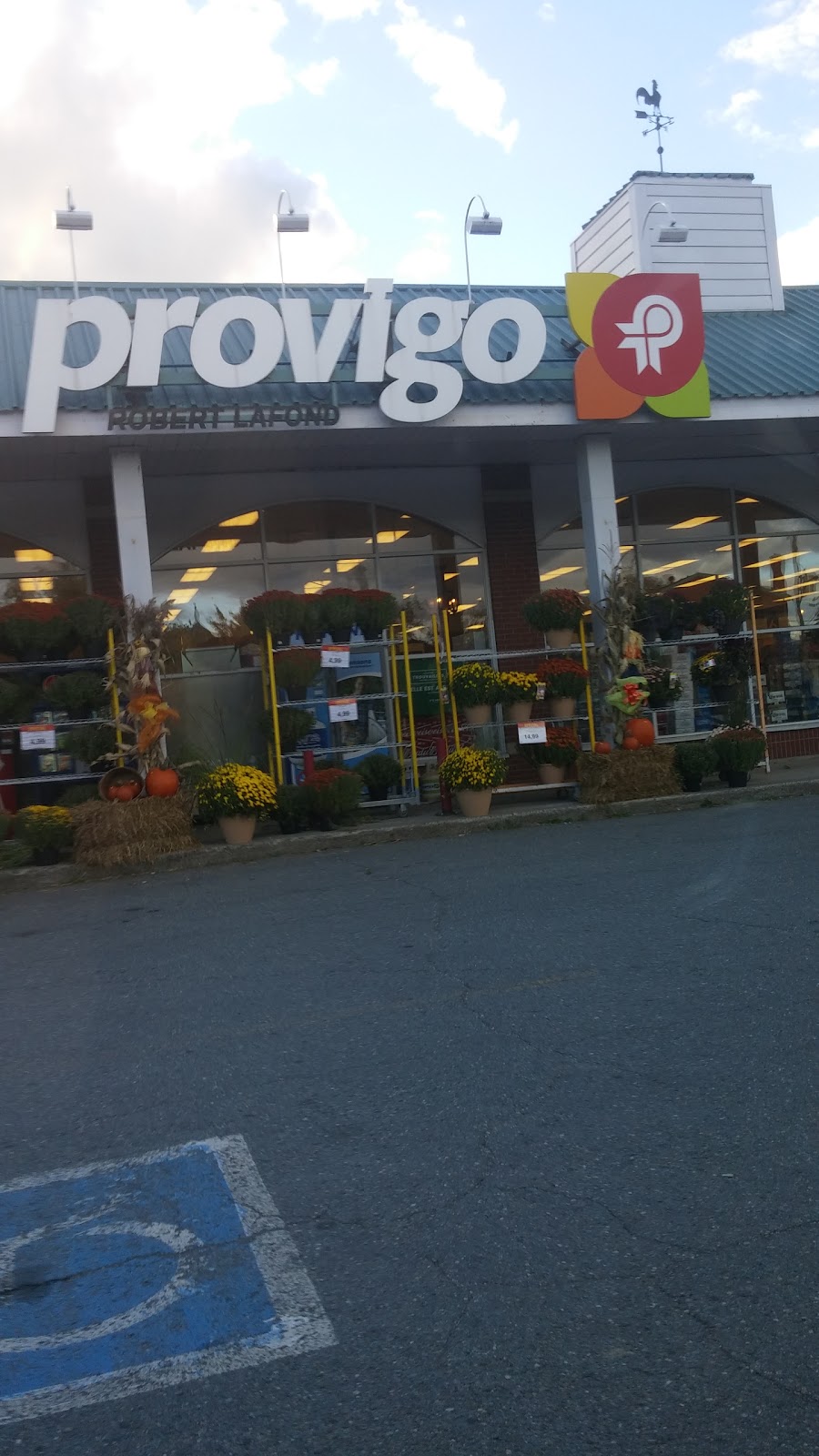 Provigo | 169 Rue Queen, Sherbrooke, QC J1M 1K1, Canada | Phone: (819) 823-0448