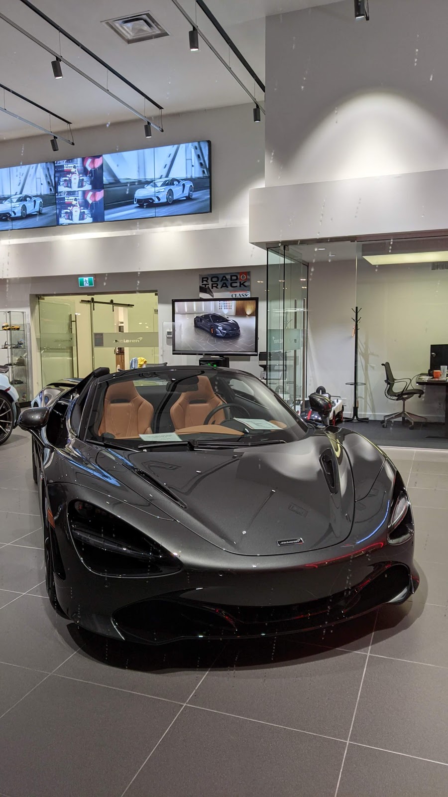 McLaren Vancouver | 1711 W 2nd Ave, Vancouver, BC V6J 1H7, Canada | Phone: (604) 731-9332