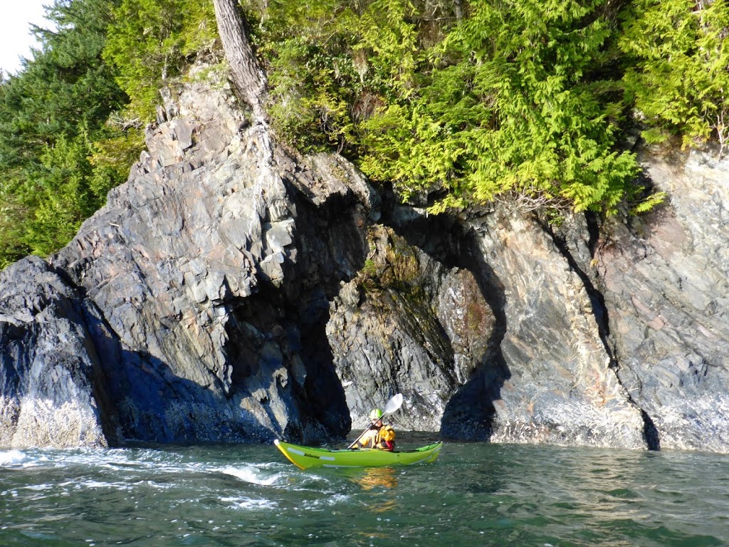 Go Kayak Sea Kayak Instruction | 1215 Lockley Rd, Victoria, BC V9A 4S9, Canada | Phone: (250) 477-9881