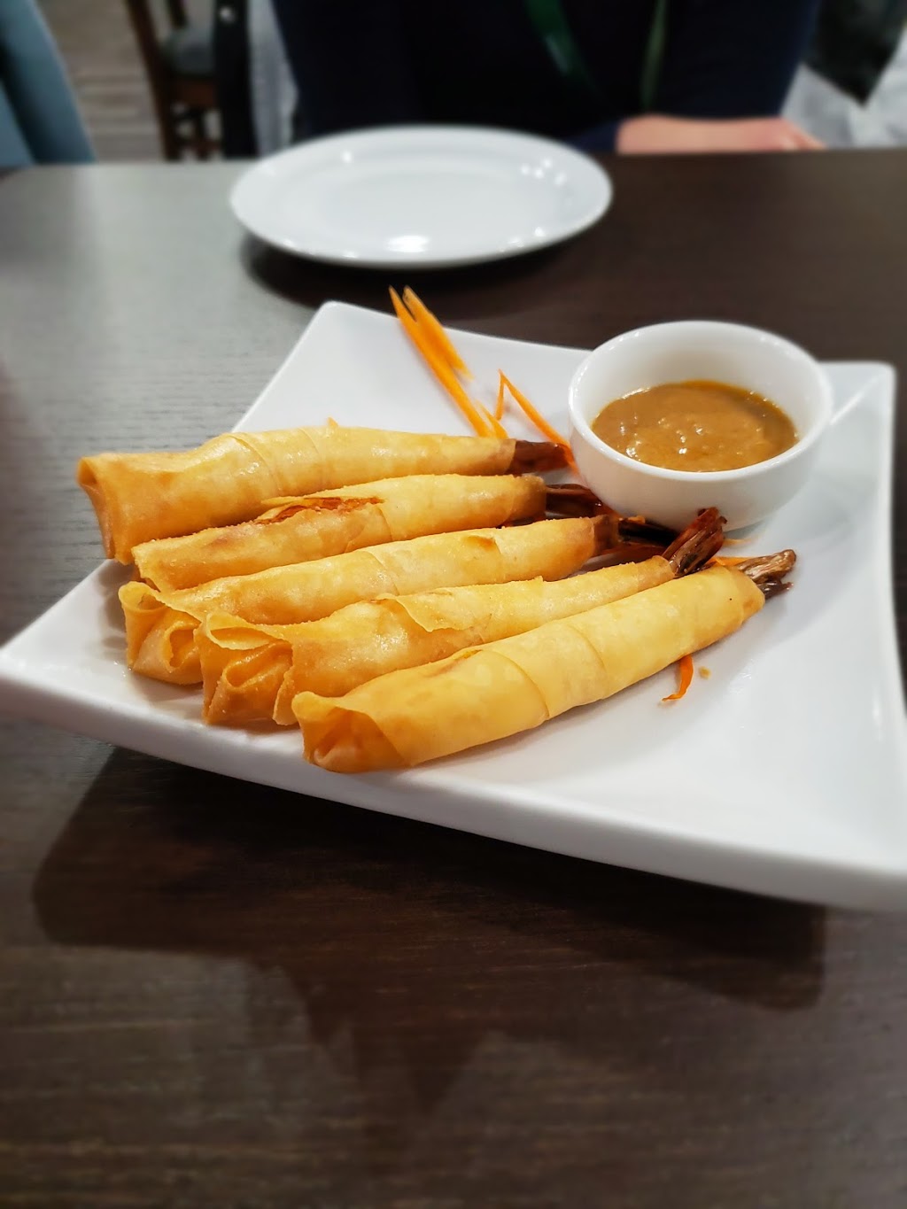 Meesais Thai Kitchen | 1271 Commissioners Rd W, London, ON N6K 1C9, Canada | Phone: (519) 657-3636
