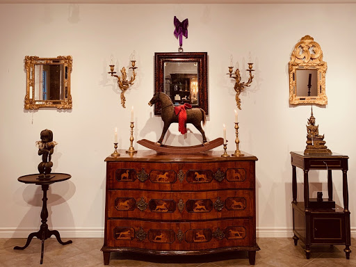 MAISON BERGERON Antiques & fine objects | 12 Rue Principale Sud St, Sutton, QC J0E 2K0, Canada | Phone: (514) 293-5828