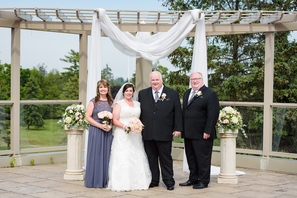 Sandra Regier photography | 72528 Blackbush Line, Zurich, ON N0M 2T0, Canada | Phone: (519) 852-4892