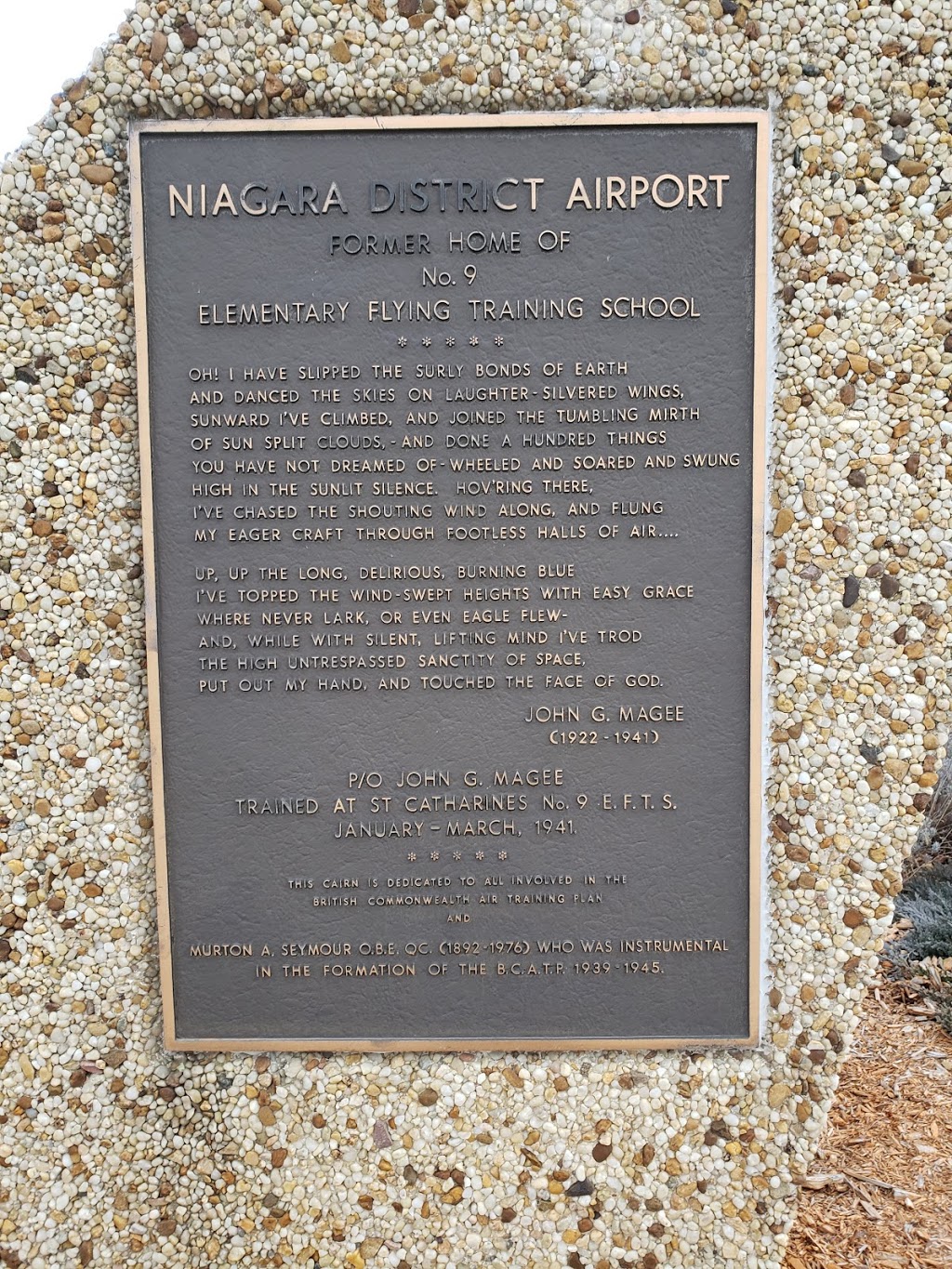 Niagara Falls Air Tours | HAngar 22, 468 Niagara Stone Rd, Niagara-on-the-Lake, ON L0S 1J0, Canada | Phone: (289) 668-4100