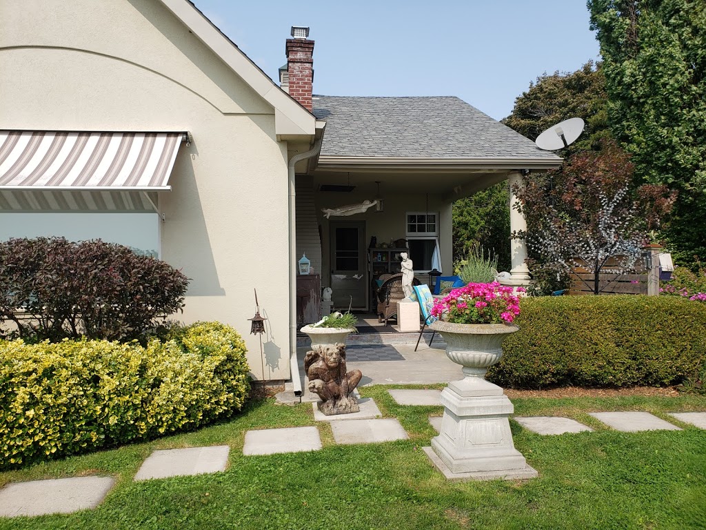 Willowmere Bed & Breakfast | 197 Water St, Cobourg, ON K9A 1R2, Canada | Phone: (905) 372-9456