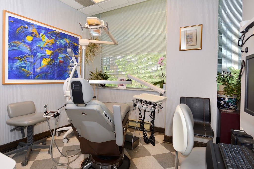 Bay St Dentistry - A Dawson Dental Family Practice | 1033 Bay St #315, Toronto, ON M5S 3A5, Canada | Phone: (416) 960-2101