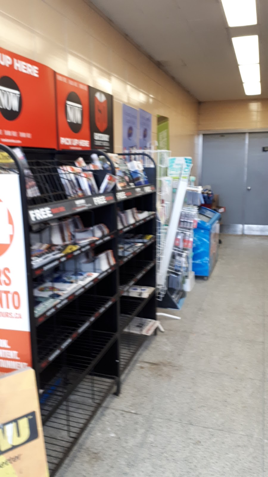 Gateway News Stand | 701 Warden Ave, Scarborough, ON M1L 3Z5, Canada | Phone: (416) 266-4457