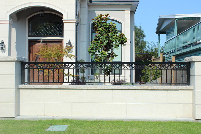 Crown Railing & Gates | 8116 130 St #7, Surrey, BC V3W 8J9, Canada | Phone: (778) 929-3707