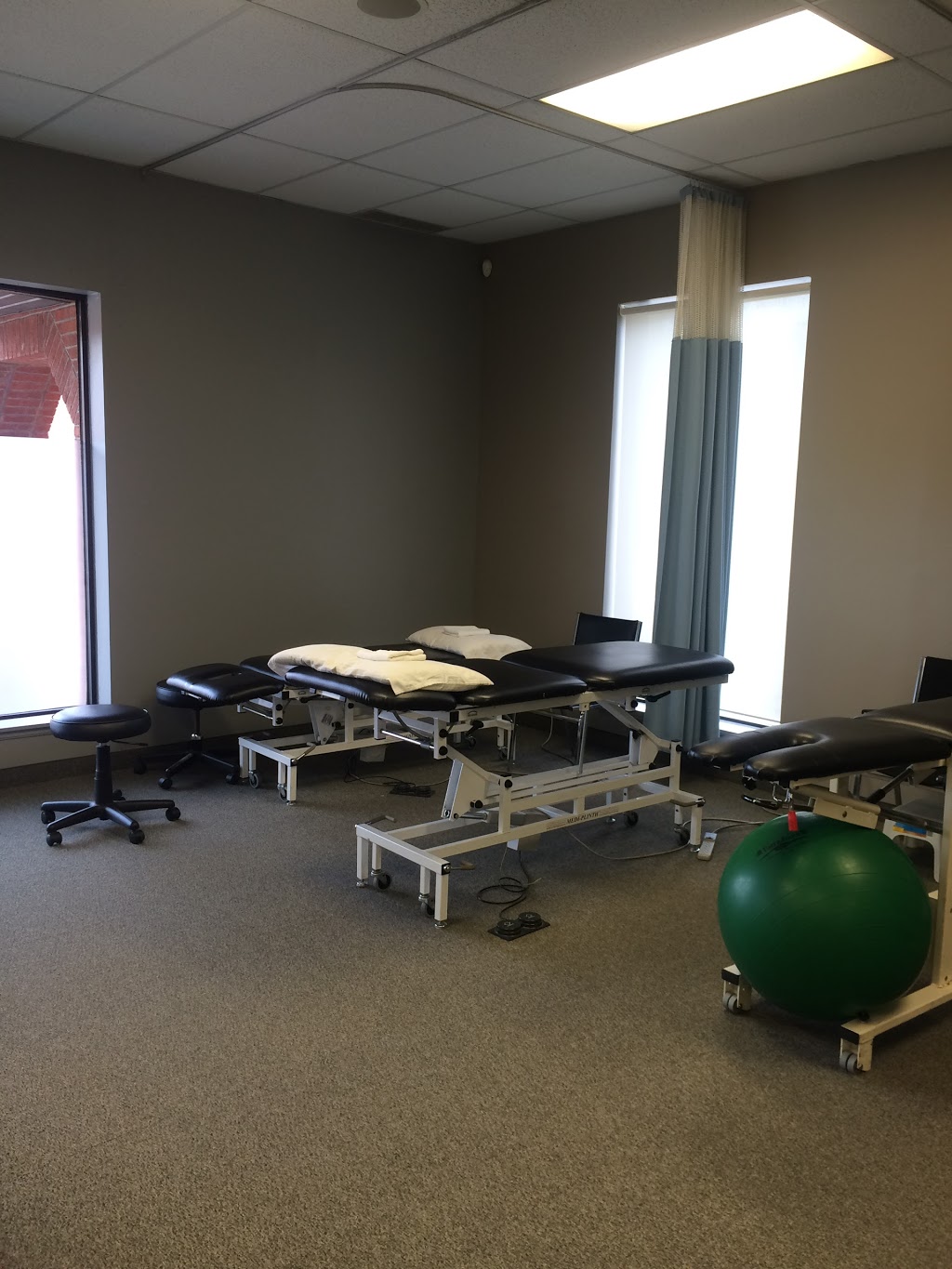 Eramosa Physiotherapy Associates Guelph | 380 Eramosa Rd, Guelph, ON N1E 6R2, Canada | Phone: (519) 767-9950