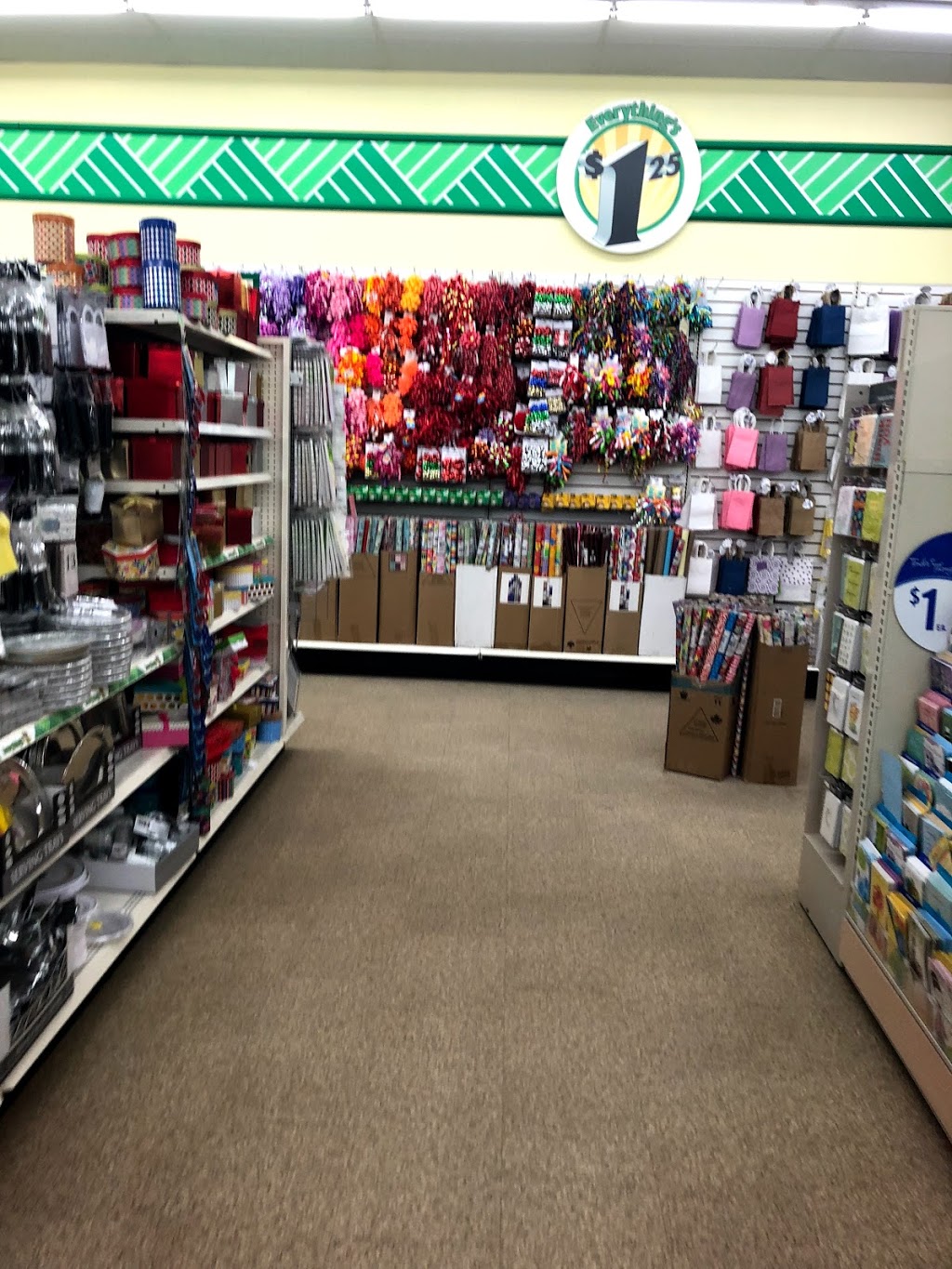 Dollar Tree | 1070 Wellington Rd #15, London, ON N6E 3V8, Canada | Phone: (519) 668-0240