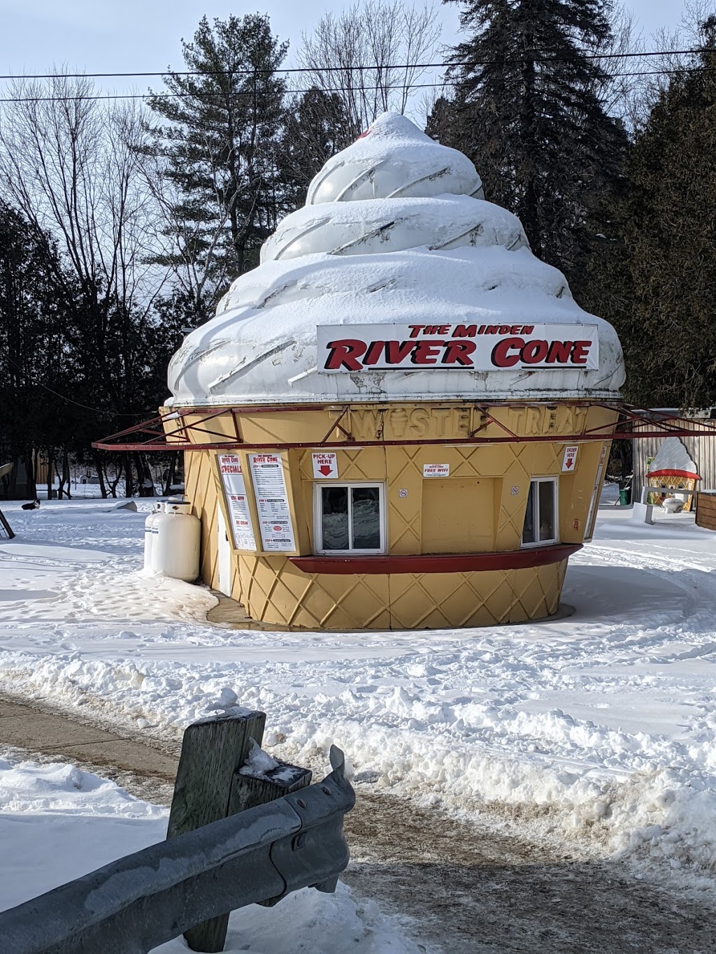 The Minden River Cone | 119 Bobcaygeon Rd, Minden, ON K0M 2K0, Canada | Phone: (705) 286-3456