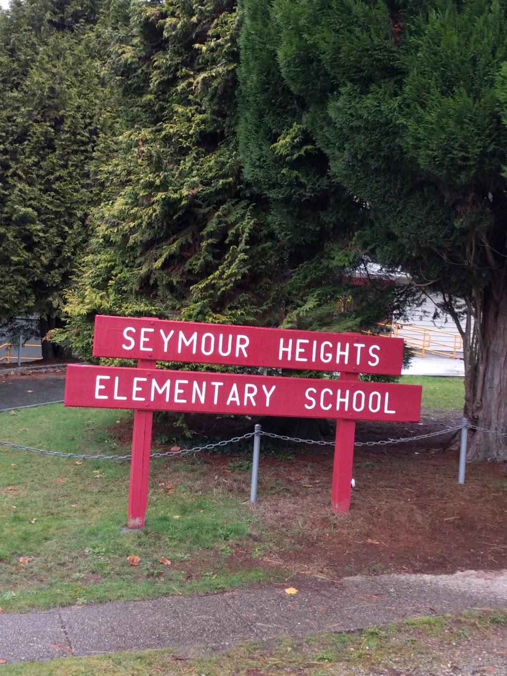 Seymour Heights Elementary School | 2640 Carnation St, North Vancouver, BC V7H 1H5, Canada | Phone: (604) 903-3760