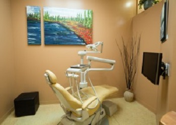 Smilez Dentistry | 525 McNeely Ave #2, Carleton Place, ON K7C 0A8, Canada | Phone: (613) 257-5100