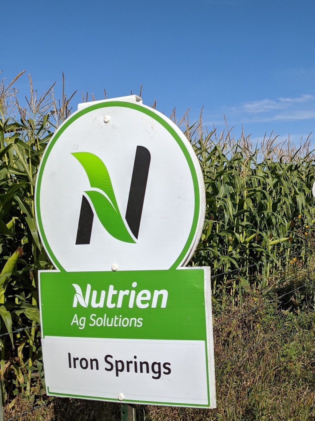 Nutrien Ag Solutions | 100 Railway Ave, Iron Springs, AB T0K 1G0, Canada | Phone: (403) 738-4335