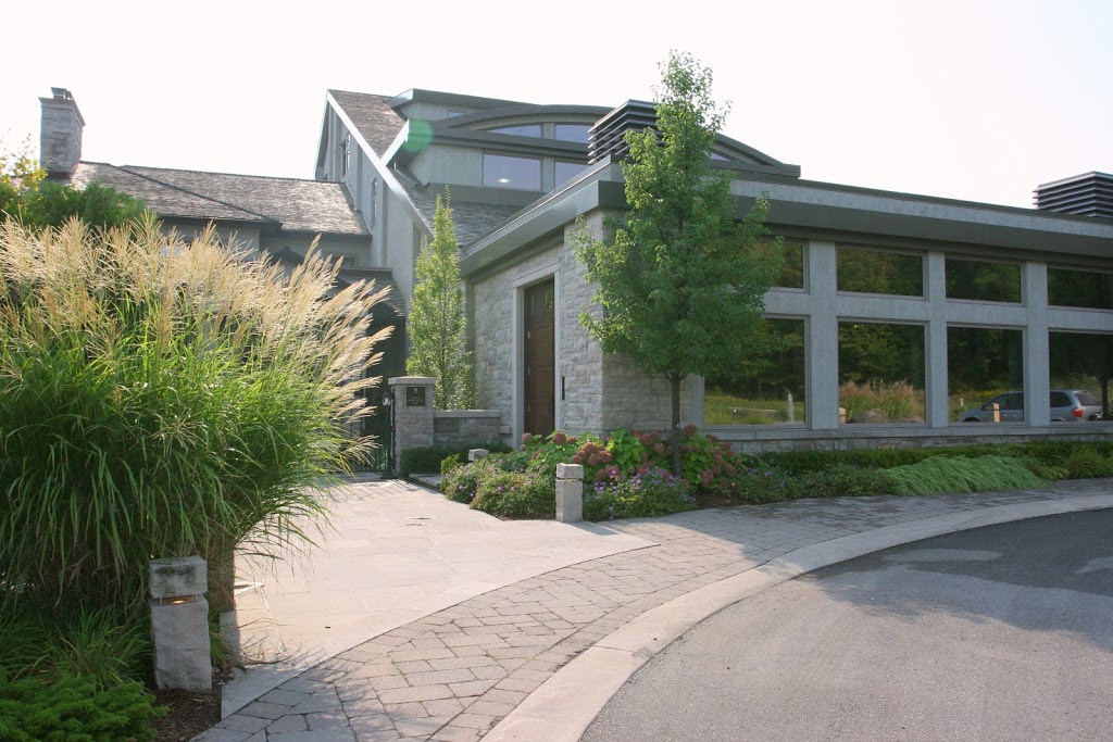 Tawse Winery | 3955 Cherry Ave, Vineland, ON L0R 2C0, Canada | Phone: (905) 562-9500