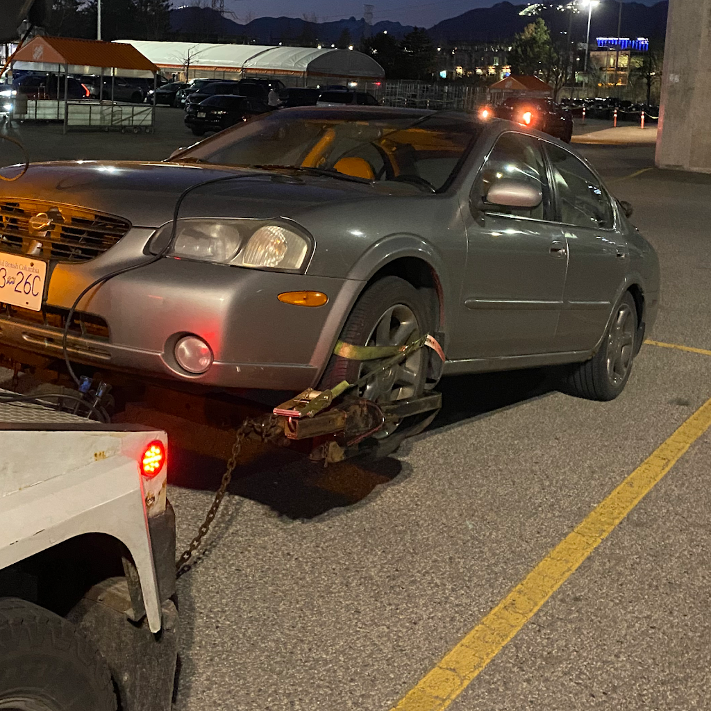 N Vancouver Towing and Roadside Assistance | 403 E 47th Ave, Vancouver, BC V5W 2B3, Canada | Phone: (604) 200-2636