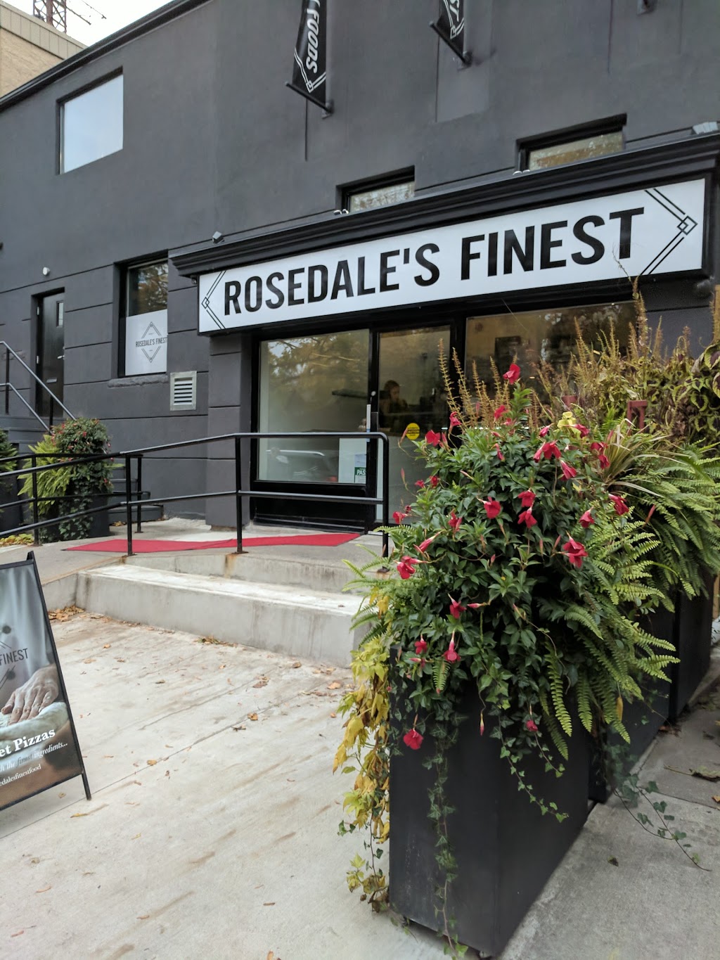 Rosedales Finest Specialty Foods | 408 Summerhill Ave, Toronto, ON M4W 2E4, Canada | Phone: (416) 786-7038