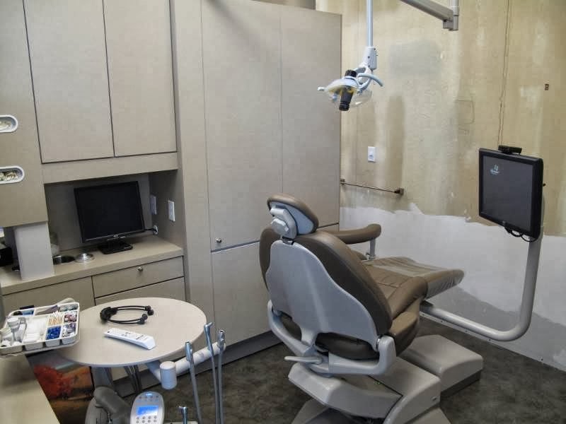 200 Street Langley Dentist | 19978 72 Ave #105, Langley City, BC V2Y 1R7, Canada | Phone: (604) 532-4000