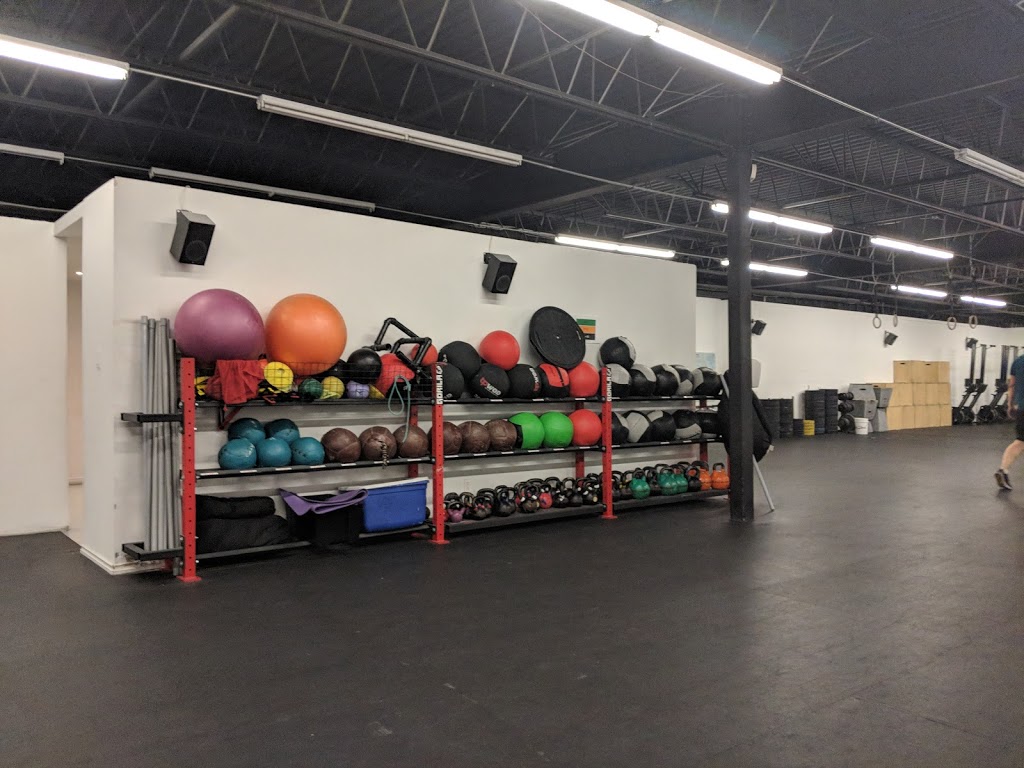 CrossFit de louest | 1850 Boul Hymus, Dorval, QC H9P 1J5, Canada | Phone: (514) 585-5938