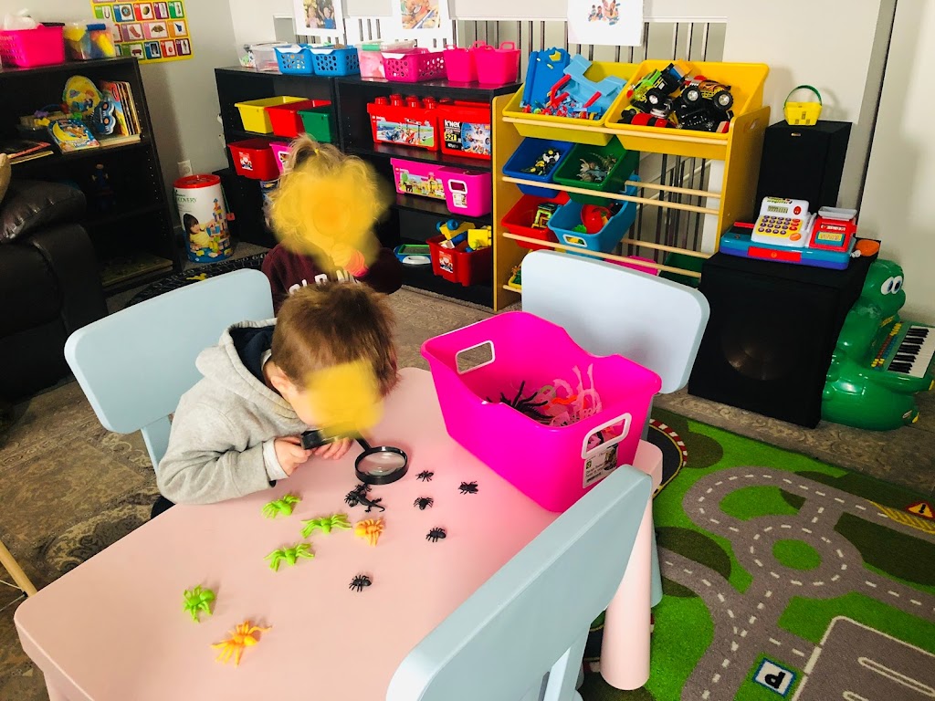 Free Minds Early Learning Centre | 1210 26A St NW, Edmonton, AB T6T 2J4, Canada | Phone: (587) 710-7921