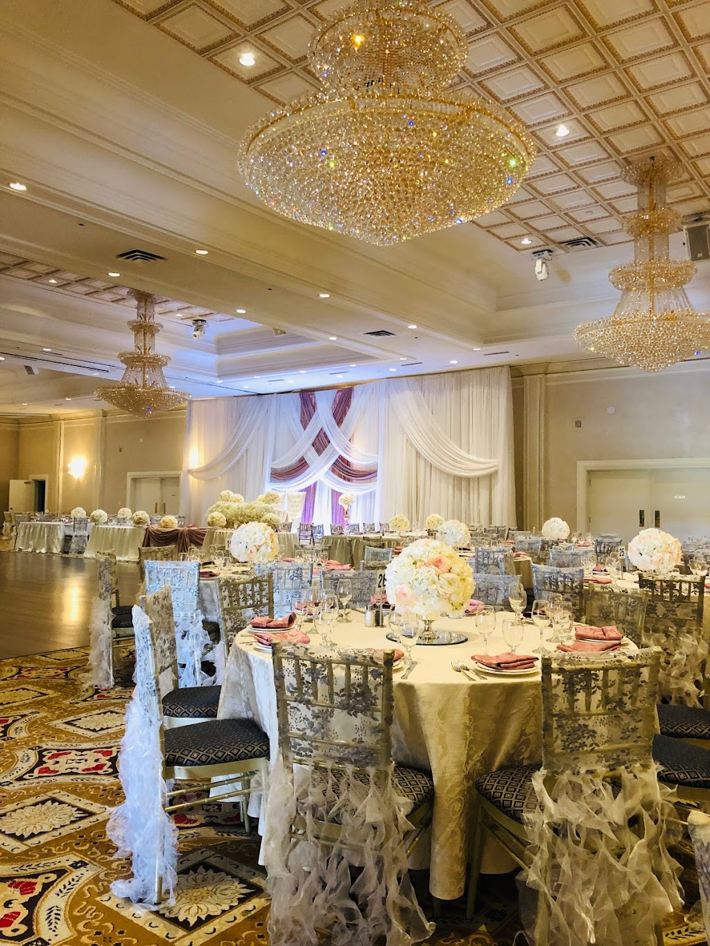 STARS DECORATION | 4040 Steeles Ave W #46, Woodbridge, ON L4L 4Y5, Canada | Phone: (416) 887-4444