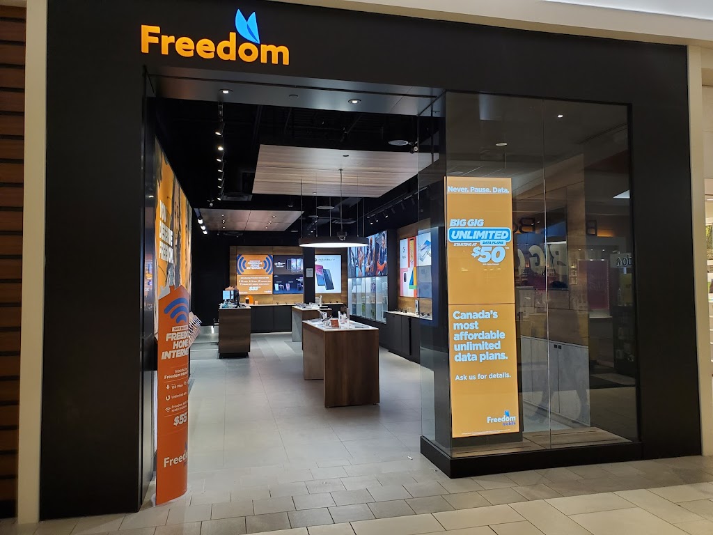 Freedom Mobile | Market Mall, 3625 Shaganappi Trail NW Unit C004, Calgary, AB T3A 0E2, Canada | Phone: (587) 391-7721