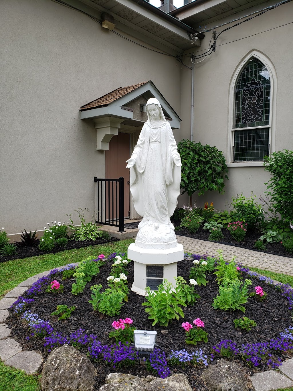 Our Lady of Peace | 6988 Stanley Ave, Niagara Falls, ON L2G 7B7, Canada | Phone: (905) 358-3791