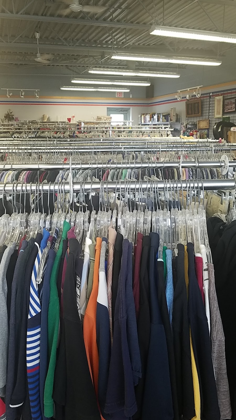 Salvation Army Thrift Store | 309 Suncoast Dr E, Goderich, ON N7A 4H8, Canada | Phone: (519) 524-4188