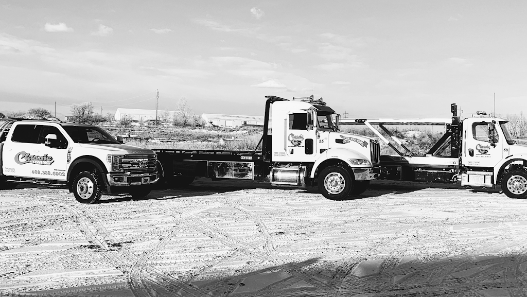 Classic Towing & Equipment Hauling Ltd | 254023, Township Rd 242A, Lyalta, AB T0J 1Y0, Canada | Phone: (403) 333-6902