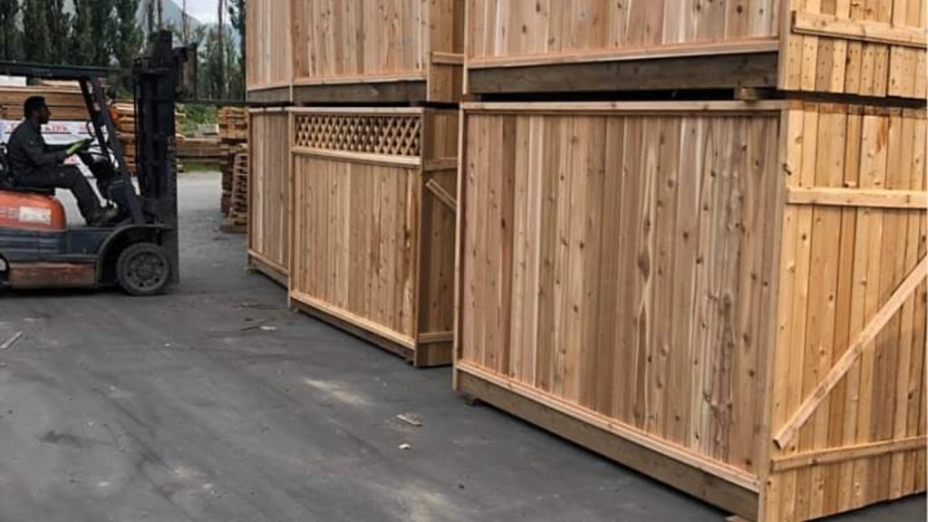 Wood Panel Fence Guy | 5974 Broadway Rd, Nanaimo, BC V9V 1C9, Canada | Phone: (778) 713-0655