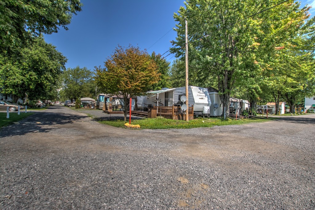 Camping Te Pee | 250 Rue Principale, Saint-Zotique, QC J0P 1Z0, Canada | Phone: (450) 267-9843