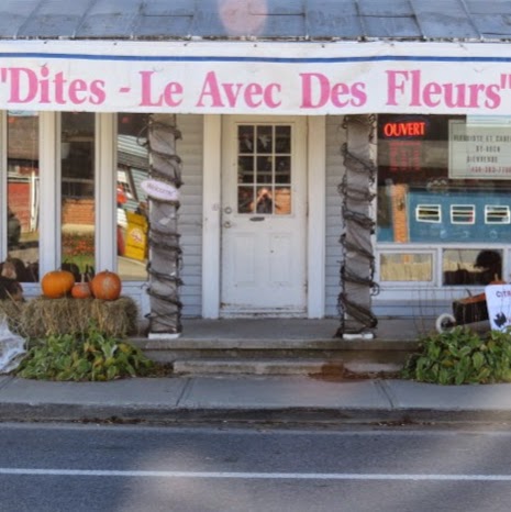 fleuriste | 1067 Rue Principale, Saint-Roch-de-lAchigan, QC J0K 3H0, Canada