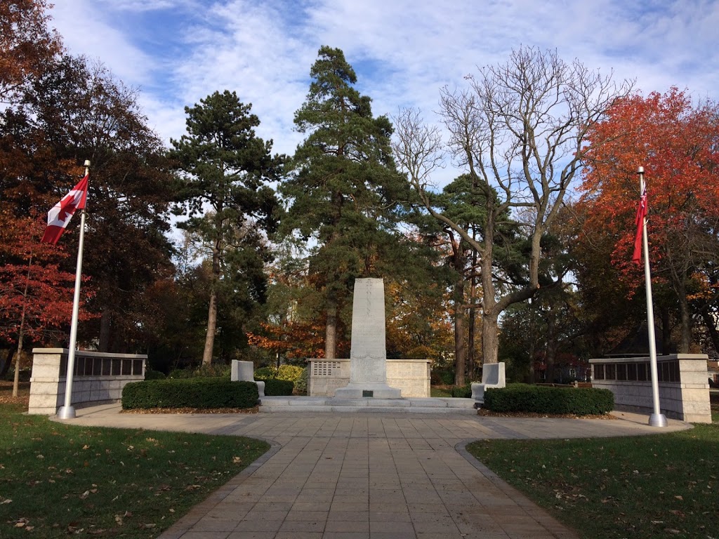 Georges Square Veterans Memorial | Oakville, ON L6J, Canada