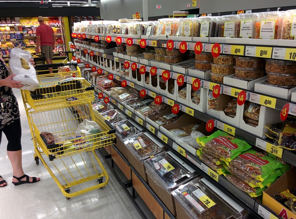 Masses No Frills | 925 Southdale Rd W, London, ON N6P 0B3, Canada | Phone: (866) 987-6453