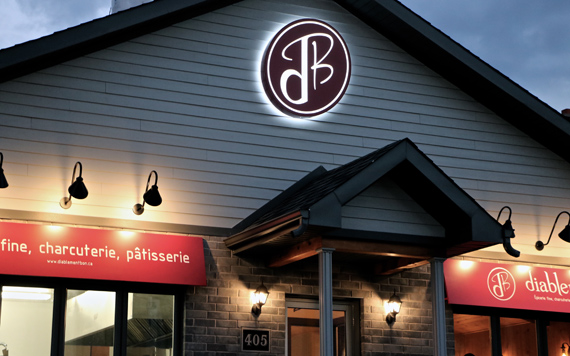 Diablement bon | 405 Rue Meigs, Farnham, QC J2N 2C7, Canada | Phone: (450) 337-6669