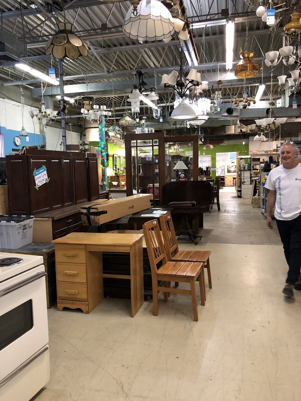 Habitat ReStore Etobicoke | 7 Queen Elizabeth Blvd, Etobicoke, ON M8Z 1L9, Canada | Phone: (416) 755-7353 ext. 5302