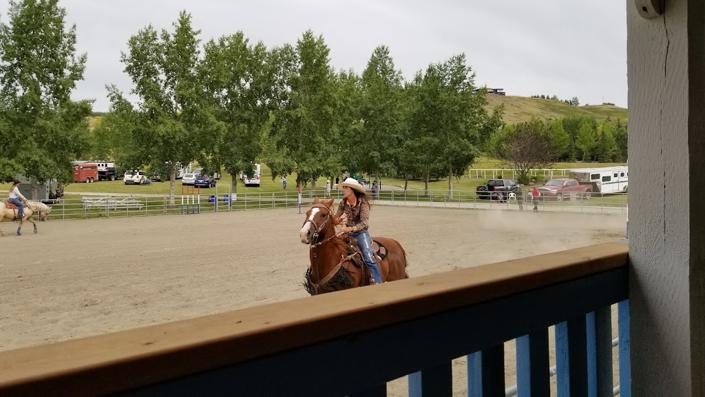 Springbank Equestrian Centre | 25 Robinson Rd, Calgary, AB T3Z 3K6, Canada | Phone: (403) 299-1111