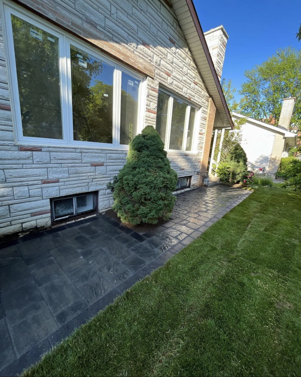 Monalesa Landscaping Inc | 110 Adesso Dr #6, Concord, ON L4K 3C5, Canada | Phone: (647) 612-7130