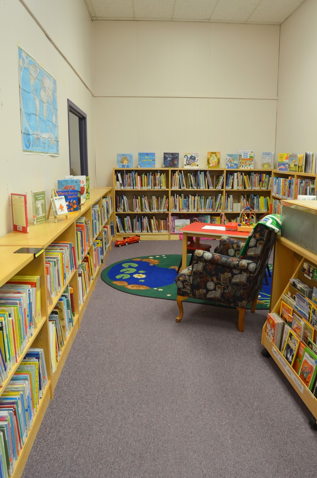 Ottawa Public Library - North Gower | 6579 Fourth Line Rd, North Gower, ON K0A 2T0, Canada | Phone: (613) 580-2940