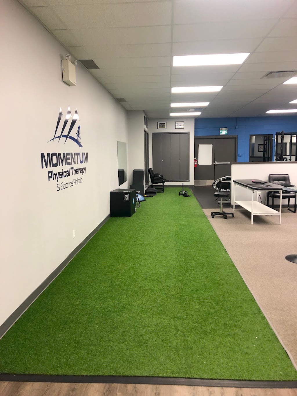 Momentum Physical Therapy & Sports Rehab - Okotoks | 49 Elizabeth St #12a, Okotoks, AB T1S 1J8, Canada | Phone: (403) 982-5600