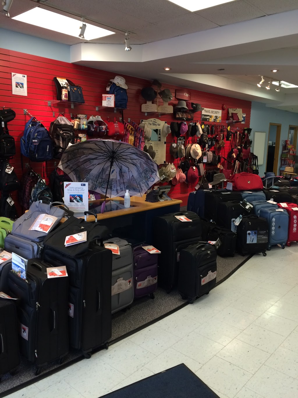 CAA Store - Don Mills | 895 Lawrence Ave E, North York, ON M3C 1P7, Canada | Phone: (416) 449-9442