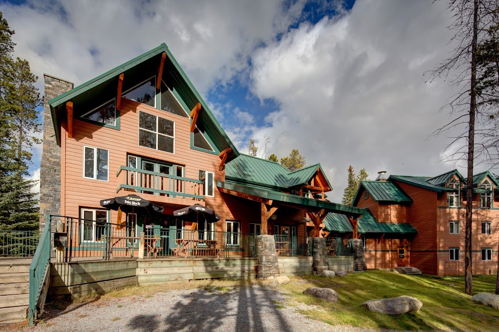 HI Lake Louise Alpine Centre | 203 Village Rd, Lake Louise, AB T0L 1E0, Canada | Phone: (403) 522-2200