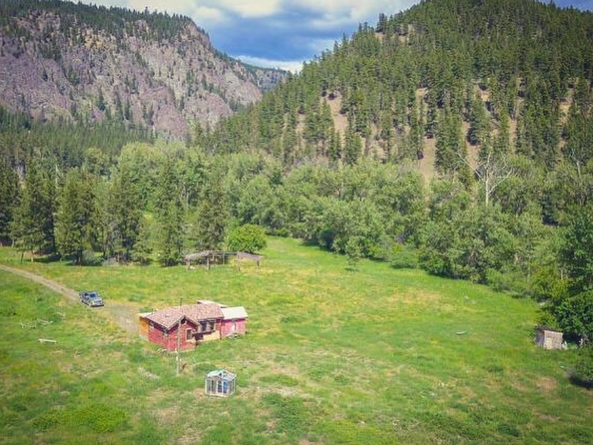 Deadman Acres | 6098 Deadman Vidette Rd, Walhachin, BC V0K 2J0, Canada | Phone: (604) 760-3530