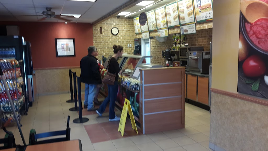 Subway | 151 Medora St, Port Carling, ON P0B 1J0, Canada | Phone: (705) 765-1221